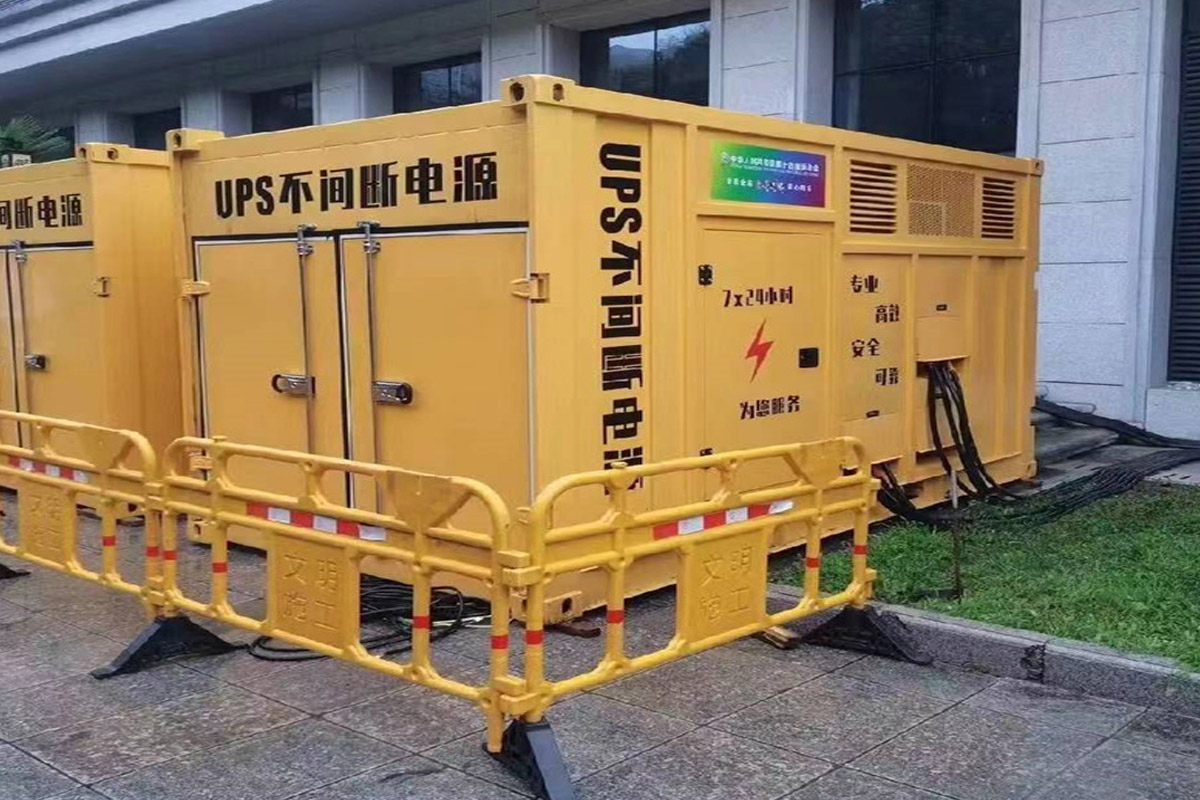 新化发电机租赁施工现场